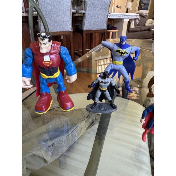 Action Figure lot 9 Toys Superman, Batman, Caption Hook, Spider-Man & Scooby Doo - Picture 3 of 7